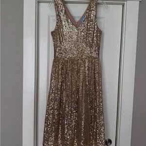 NWOT Extreme sparkle Gold Sequin Dress with pockets